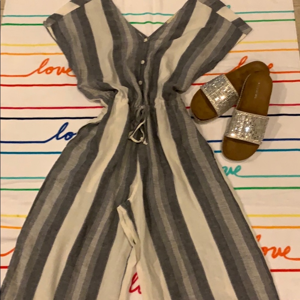 Anthropologie Cloth and Stone Romper